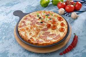 Image for 'بيتزا اسكوجي حجم كبير' Item