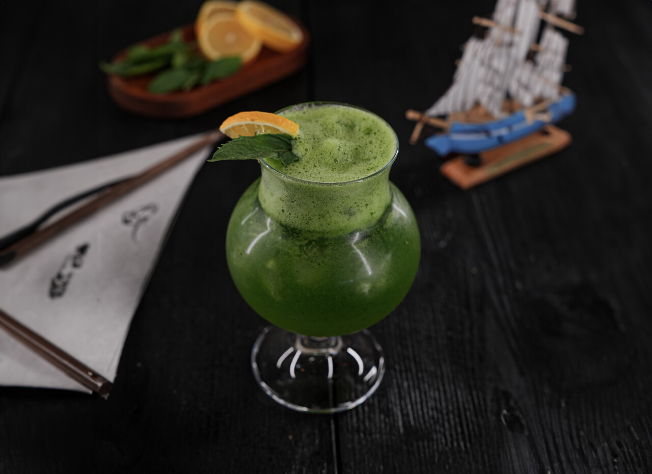 Polo ( mint & lemon )