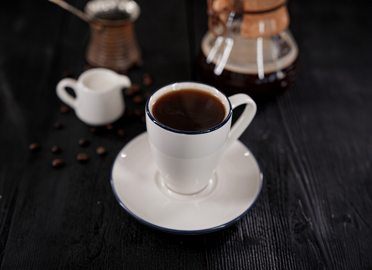 Filtre kahve ( sütlü )